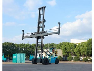 科尼E-ACE電動(dòng)空箱堆高機(jī)在上海隆重發(fā)布！